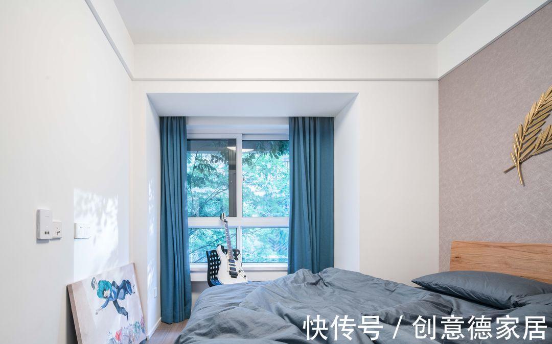 现代式|充满色彩的双层二居室,这样的设计也太有质感了,真的很温馨