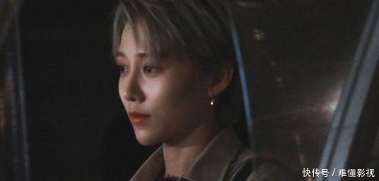 popping 现场表演的刘雨昕跳popping太燃了,什么时候的女孩都美