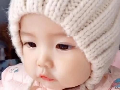 俞亮|孩子的颜值几岁“定型”?爸妈别着急,这个年龄之前还“有救”