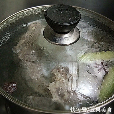 蘸料|秋天少不了这道盐水肘子，鲜味浓厚，别错过