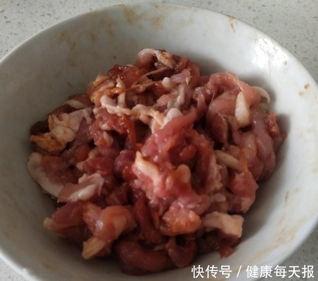 蒸面条,饭菜一锅出,最适合懒人!