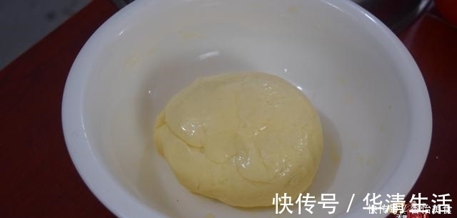 菜椒|想吃披萨不用去外面买,跟着我的配方在家就能做,味道正宗又实惠