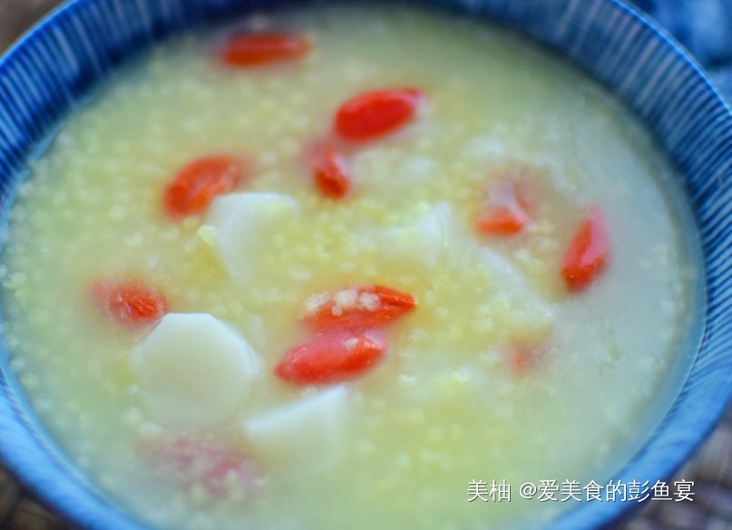 万物生长|春天早餐常喝这碗粥,香甜柔软健脾胃,营养足好消化,家人都爱喝