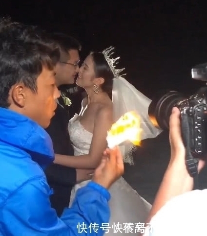 新人夜晚拍摄婚纱照，大哥点了一把火但特效，成片简直辣眼