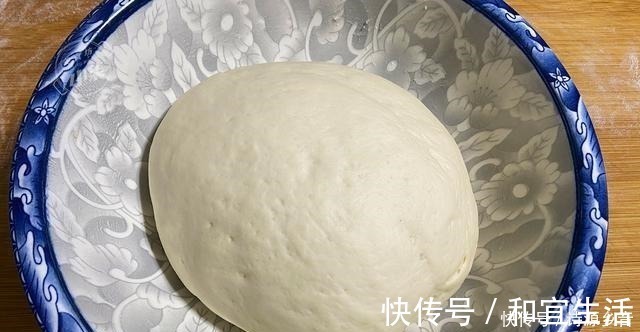 想吃|想吃烧饼不要出去买了，教你在家做，外焦里软，揭开个个都空心
