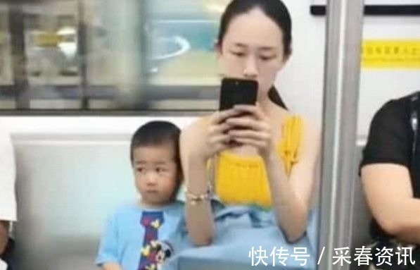 孩子|有一种孩子叫别人家的孩子,地铁上看到一画面,才懂什么是有教养
