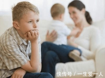 豆爸|孩子黏人,总是“玻璃心”?恭喜你!你的孩子正在变得强大