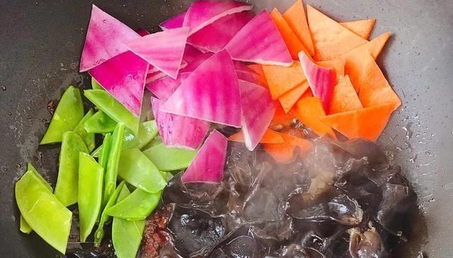  做好|豆腐做好了比大鱼大肉都解馋，麻辣鲜香，让你忍不住多添一碗米饭