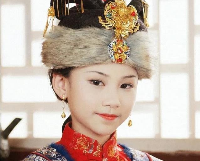 宝钗黛|《红楼梦》集体崩塌的骨子和面值宝钗黛玉没有明星脸