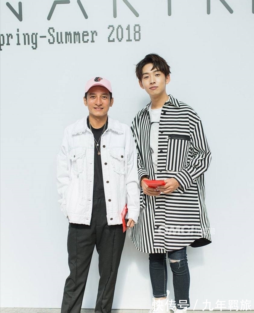 爆款|加盟多档爆款综艺，大型活动展现神级救场：齐思钧是何来头？