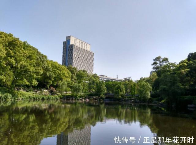 国内面积最大的大学，是梵蒂冈总面积的14倍，师范生能免费读书！