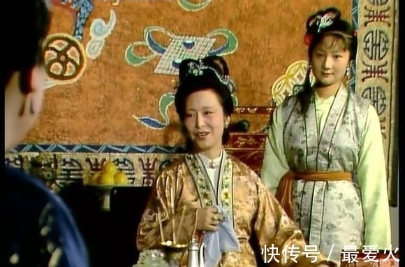 王夫人上演夺权大戏,王熙凤暗自叫苦不迭