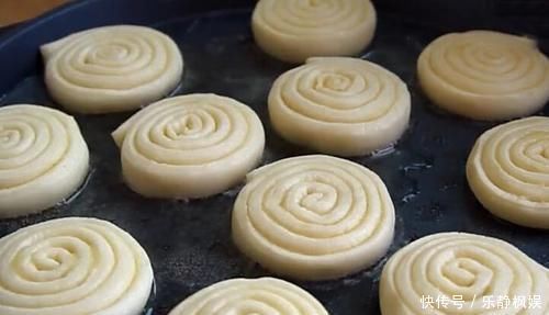孩子最爱吃的面食,香软酥脆,比花卷包子好吃,放凉也不会硬