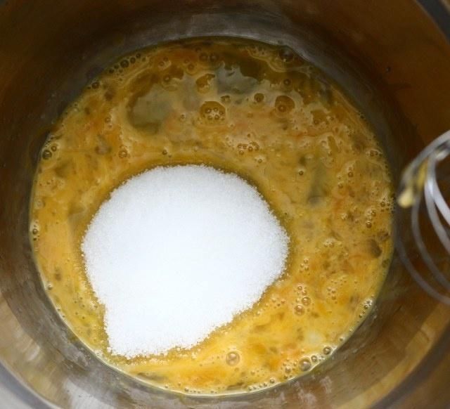 钟方向|一款超颜值的甜甜圈蛋糕,一口能吃一个,绝对不夸张