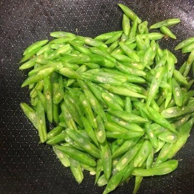 神器|香到流口水的四季豆炒蛋，下饭神器都靠它