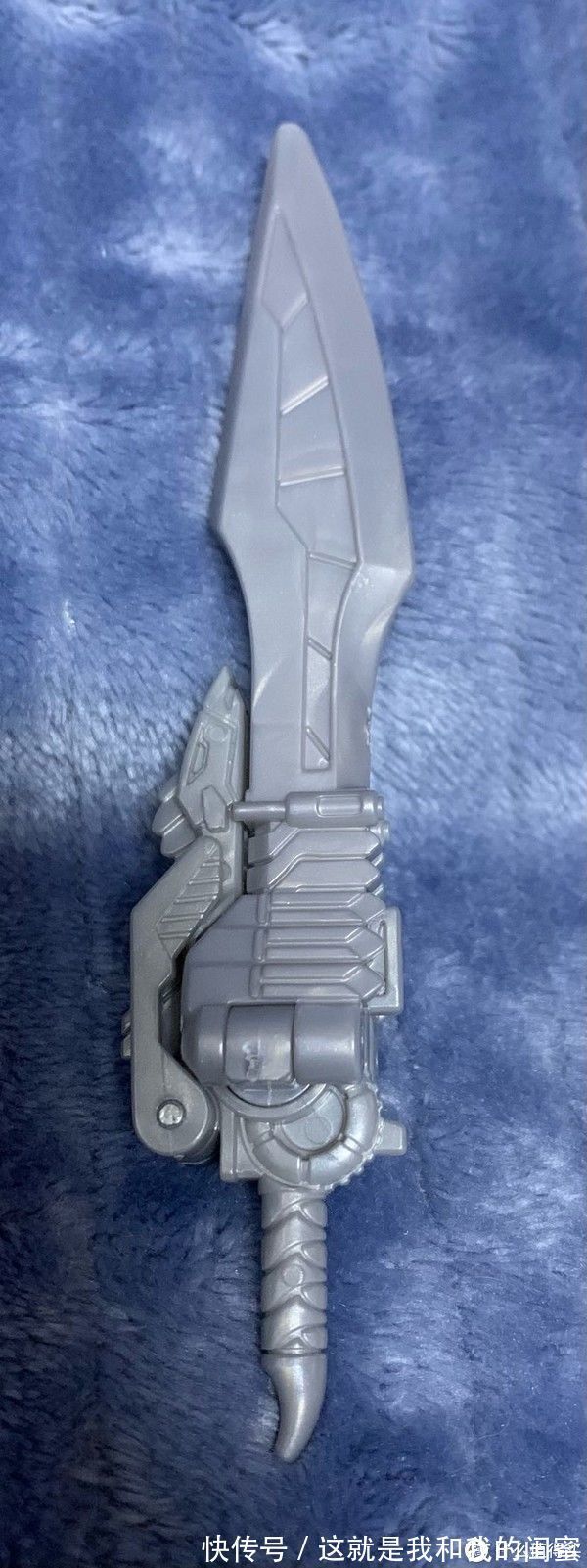 棋子|闲敲棋子落灯花 篇三十五：网飞暗黑擎天柱变形金刚