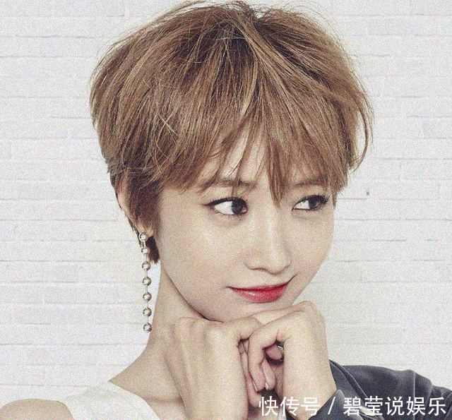 冻龄|女人别傻傻去剪发，今年流行这几款冻龄发型，尤其第4款，美爆了