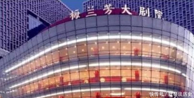 老太太|老太太教梅兰芳英语,每次都提前到门口,却从来只在外溜达不进门