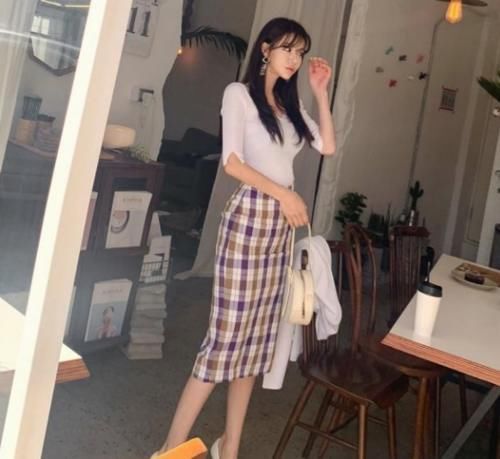 瘦身版|突显身形的半身裙,更能提升自己的性感,时尚美女的青睐