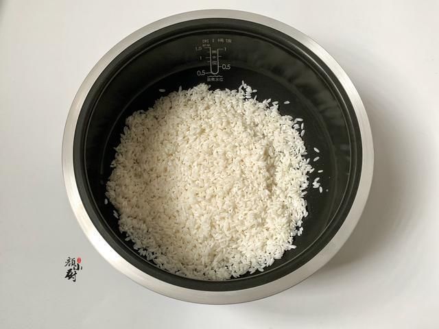 孩子|天热犯懒就吃它，饭菜一锅出，简单营养，孩子大人都吃得香