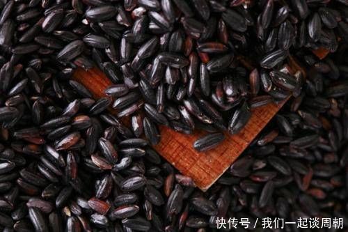 预防血栓|这8种黑黑的食物经常吃,清除血管垃圾软化血管,血流通畅不拥堵