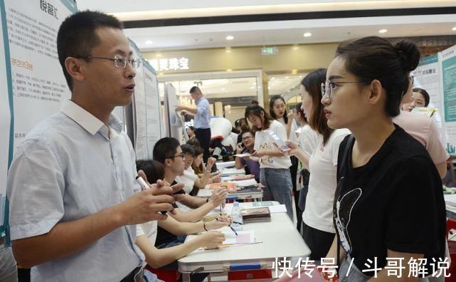 特点|孩子若有这“4个特点”,多数是潜在的学霸,偶尔贪玩也没关系