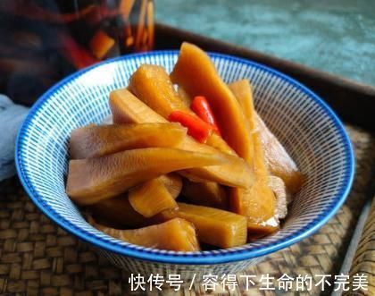 萝卜块|腌萝卜，别再用盐腌制了！只用加点它，萝卜清爽脆嫩，久放不回软