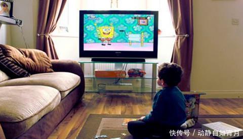 白雪公主|哈佛大学研究：“经常看电视”和“不看电视”的孩子差距一目了然