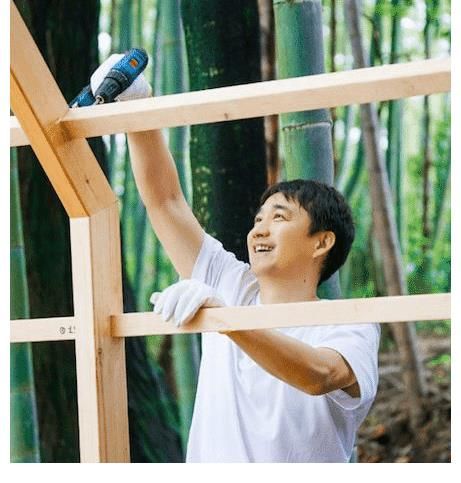 节目组|《向往5》开播九期，黄磊主动提起刘宪华，连续两年缺席令人怀念