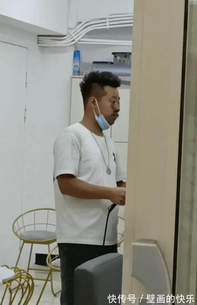 |搞笑图集:大学信息采集的黑发要求,逼疯校门口的洗发师