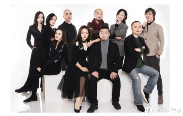 衣帽间|重庆麓铭府星院346㎡别墅下叠，花100万过理想中的生活，美醉了