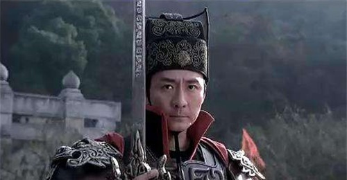 到底|李元芳总是炫耀的“千牛卫”，到底有多牛？放现在和一种称谓相似