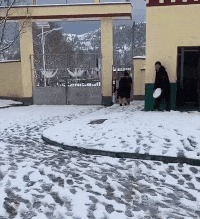 |搞笑GIF趣图:当你和男友聊天突然生气的时候!