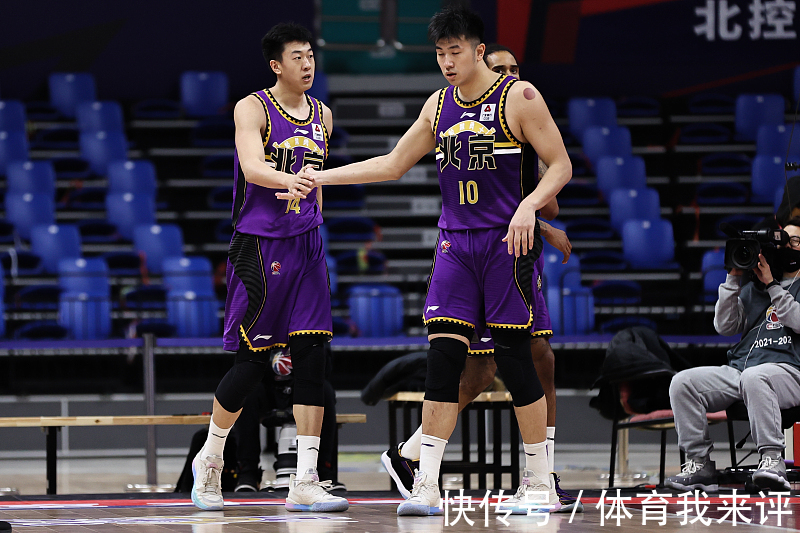 篮板|15+14+2!206CM内线高塔重新蜕变,马布里仍需调整,避免蓝领化
