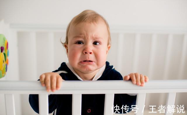 b1到12个月的宝宝,大运动自查