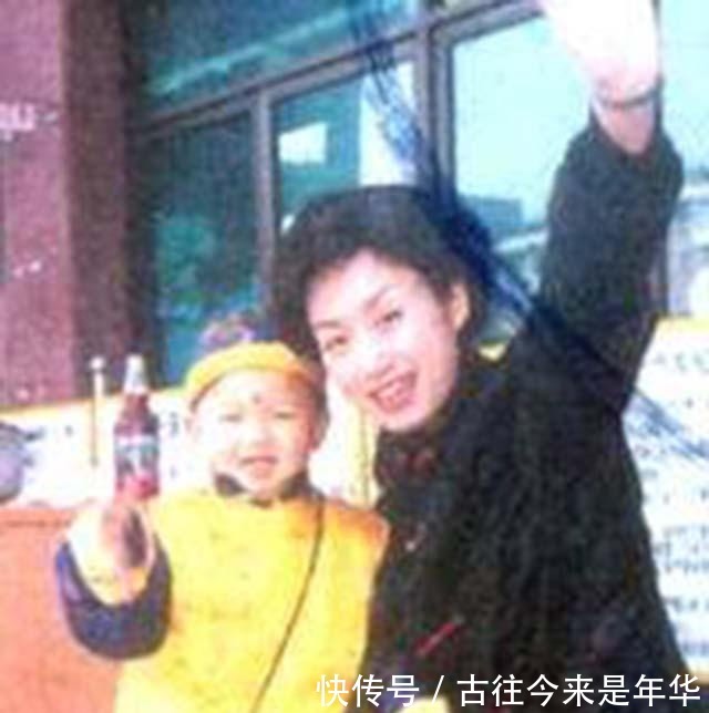 张生|著名央视主持人,因在餐厅接电话时推错门而坠楼身亡,令人惋惜