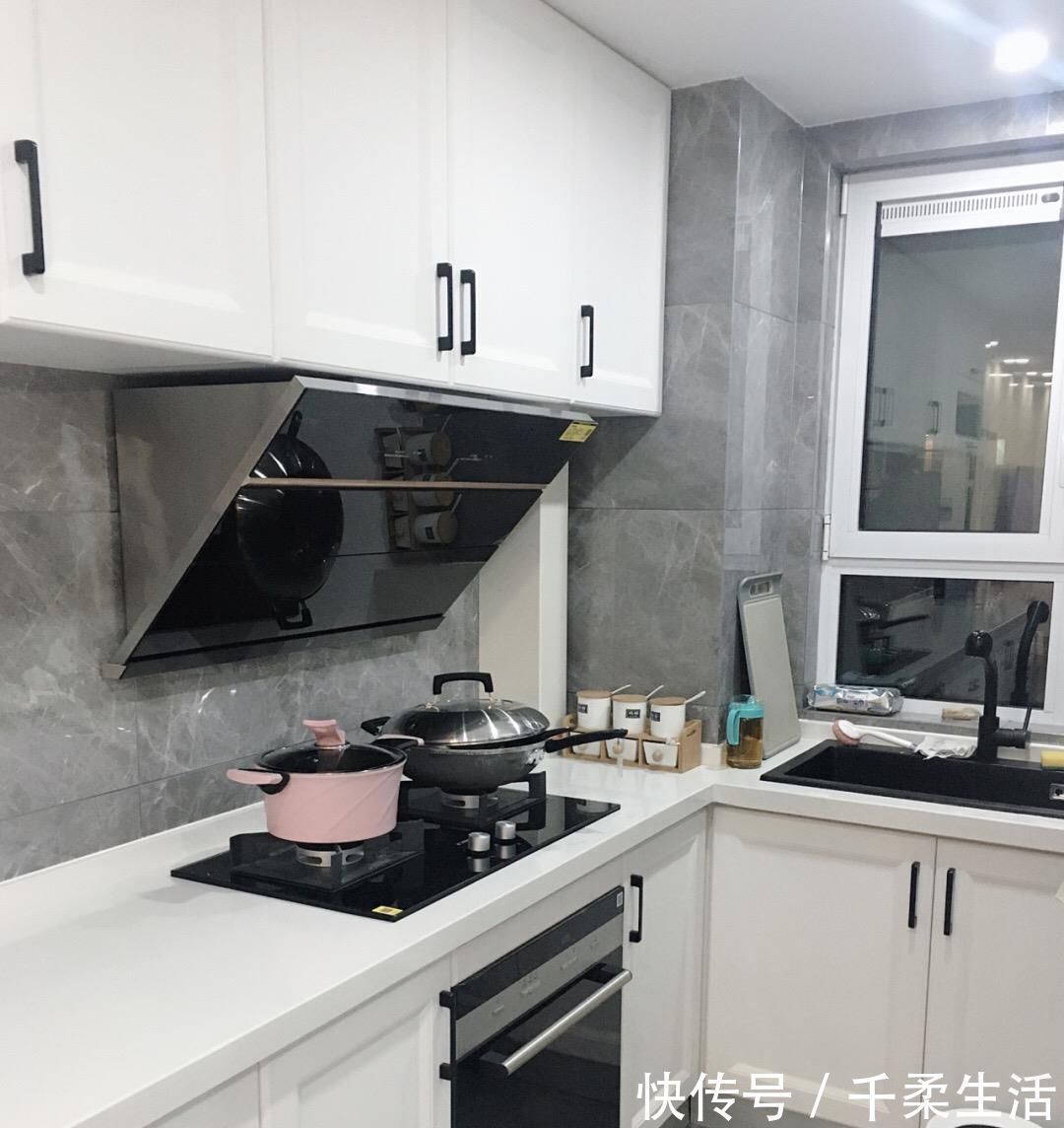 榻榻米|她家装修不攀比,不豪华,越住越幸福,忍不住给大家晒晒全屋