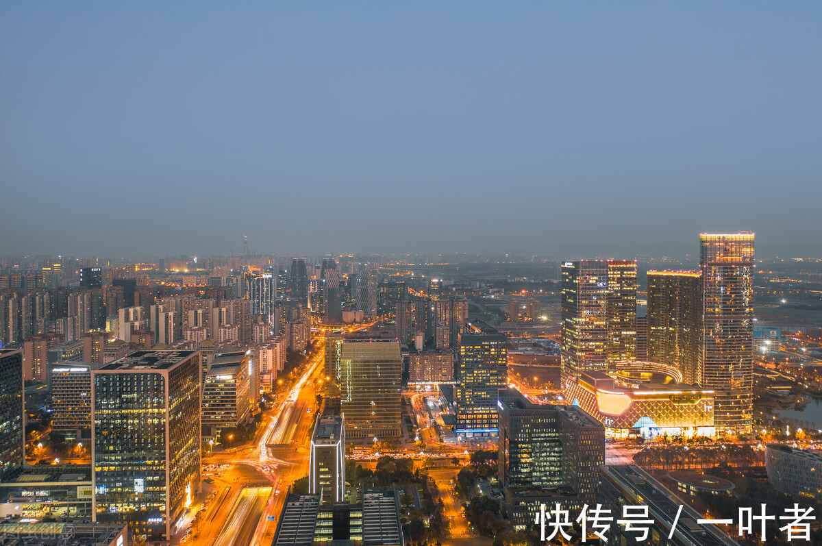 更上一层楼|最美成都发展之城南新中心——高新站南金融城