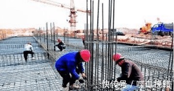 风荷载|几十层的高楼承重柱，最底下的部分为何不会被压裂