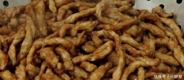 京酱肉丝正确吃法?不用猪肉,降低成本,好吃到让你舔手指
