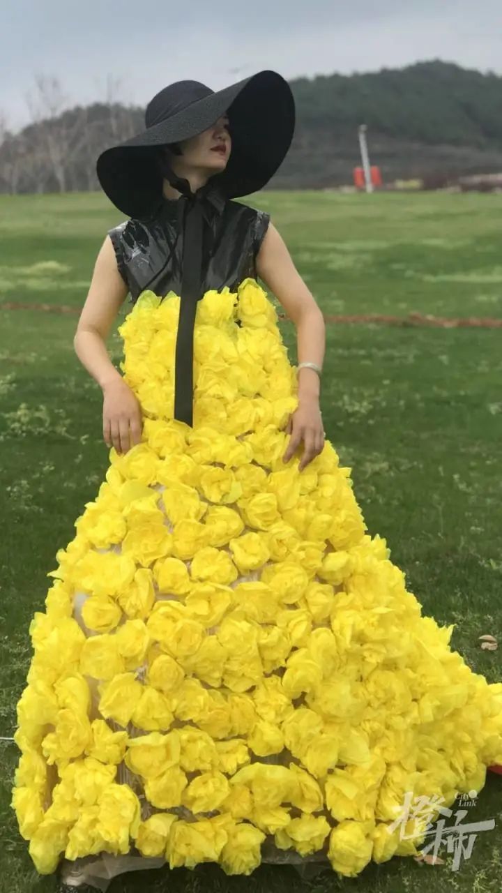 蔬菜|蔬菜做的礼服见过吗？网友：这是真正的当季高级定制