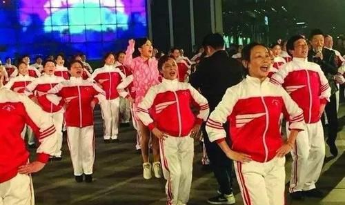 中年|研究发现：中老年人经常做这项运动，可延年益寿、避免心理问题