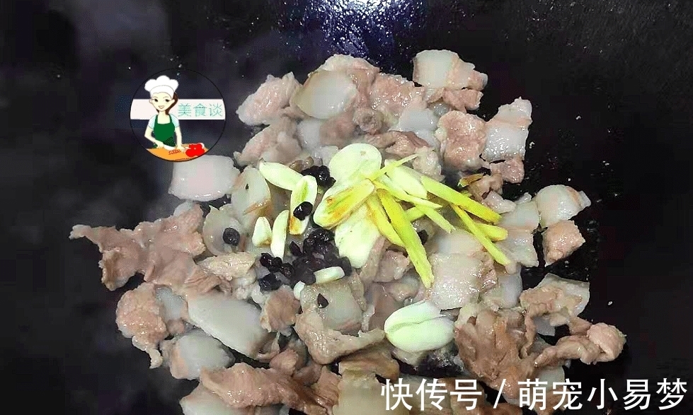 家常版|入冬后,最馋这道菜,比回锅肉还香,每回炒一盘,一锅米饭不够吃