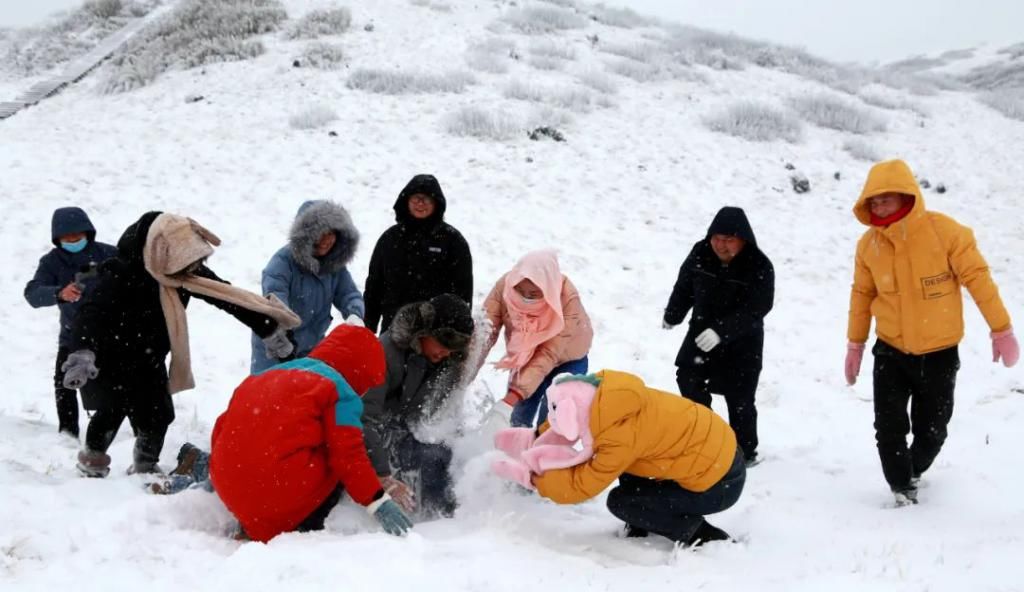 县区|初雪！周边县区雪景美图来袭！