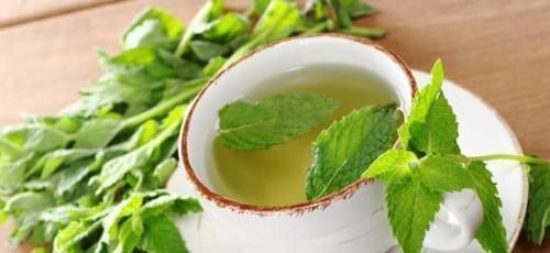 3種花女生必選，美容、助睡眠，家里養(yǎng)1盆，越變?cè)矫?
onload=