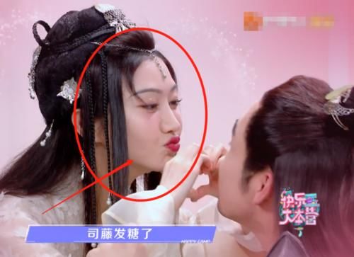 快本下期甜度爆棚!谭松韵猛夸钟汉良,张彬彬景甜示意亲吻太甜了