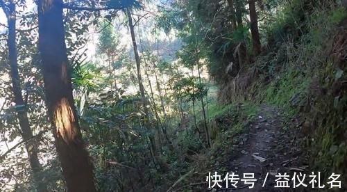 湘西剿匪记|湘西大山深处土匪窝，房屋坍塌哨卡还在，不搞旅游开发真可惜