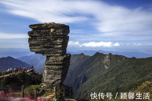 贵州|旅游总收入超过万亿元的省份有几个？这些区域分布有两个明显特点