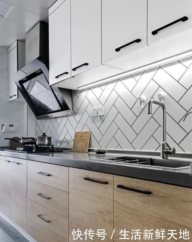 工作台|120㎡混搭风大两居,属于一家三口的自然安静森系小屋~!