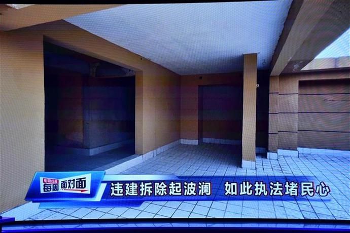 曝光|老旧小区改造后顶楼房间出现漏水，武汉电视问政曝光